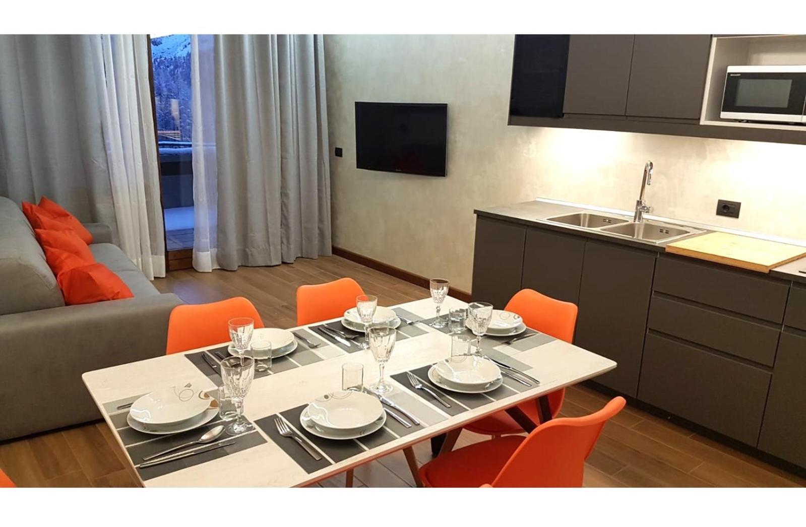 Orange Fox Cervinia Apartment Vda Vacanze In Vetta Cir 0185 Breuil-Cervinia Bagian luar foto